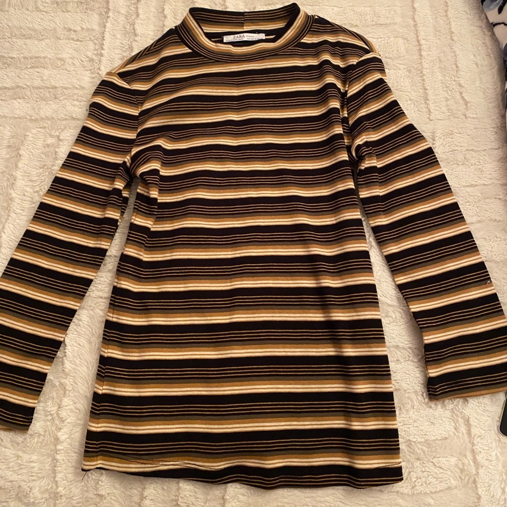 Striped shirt. From Zara, size S.